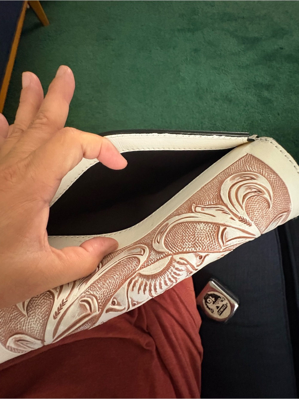 Embossed Sugar Skull Crossbody Bag - White & Rose Gold - Picture 2 of 8